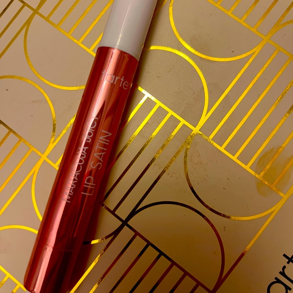 Full-size Tarte Maracuja Juicy Lip Satin in Mauve